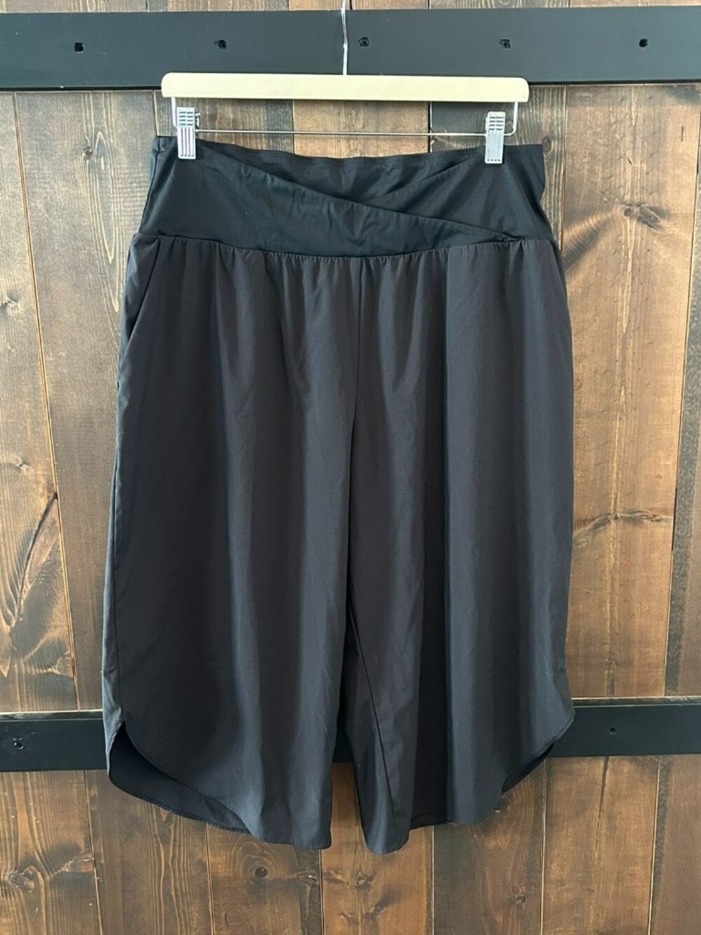 Halara Breezeful™ High Waisted Crossover Pocket Capri Pants Women's Size XL